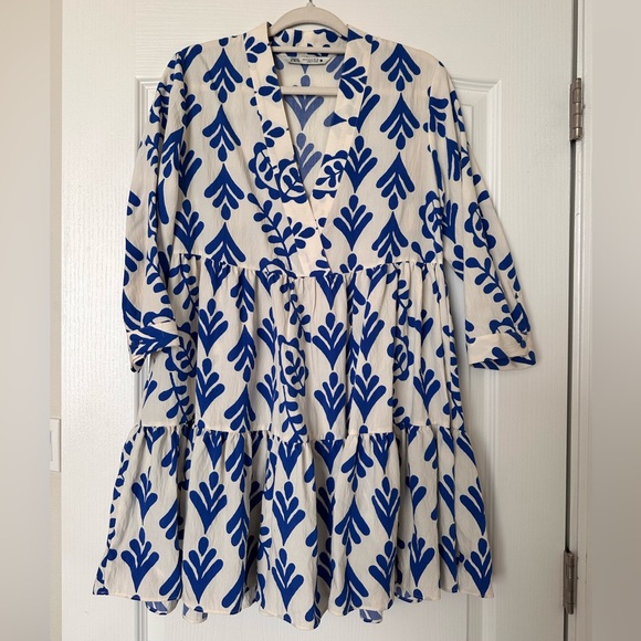 Zara Dresses & Skirts - Zara Cream and Blue Dress